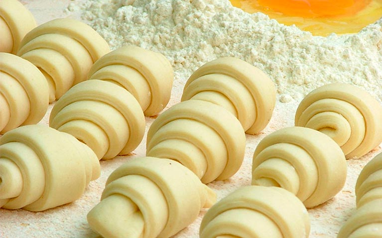 Три рецепта, как правильно и вкусно приготовить тесто из творога Три рецепта, как правильно и вкусно приготовить тесто из творога