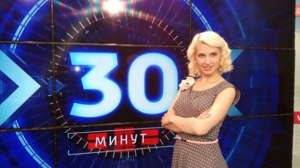 12205780.jpg