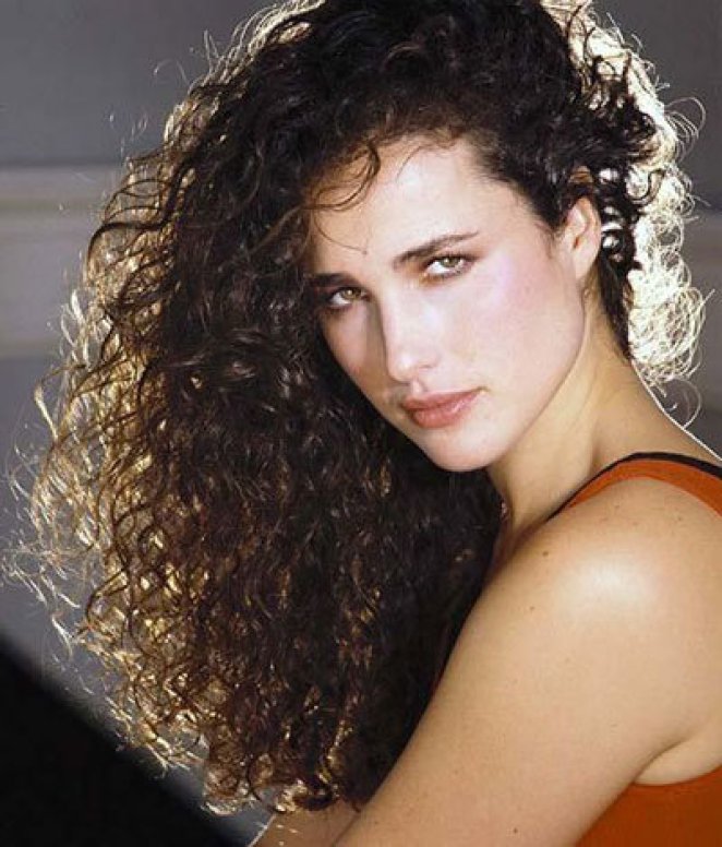 Энди Макдауэлл: посланница L’Oréal Paris и звезда фильмов 90-ых