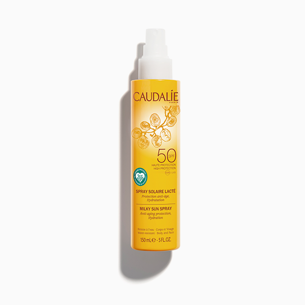 Солнцезащитный спрей-молочко со степенью защиты SPF 50, Caudalie 