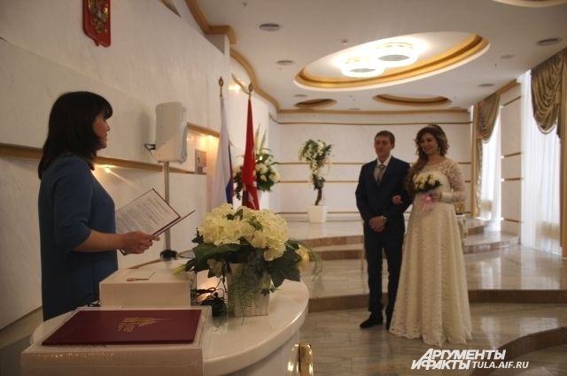 Почему в ЗАГСах запретили живую музыку?