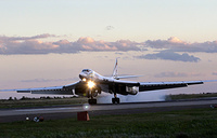 Бомбардировщик-ракетоносец Ту-160