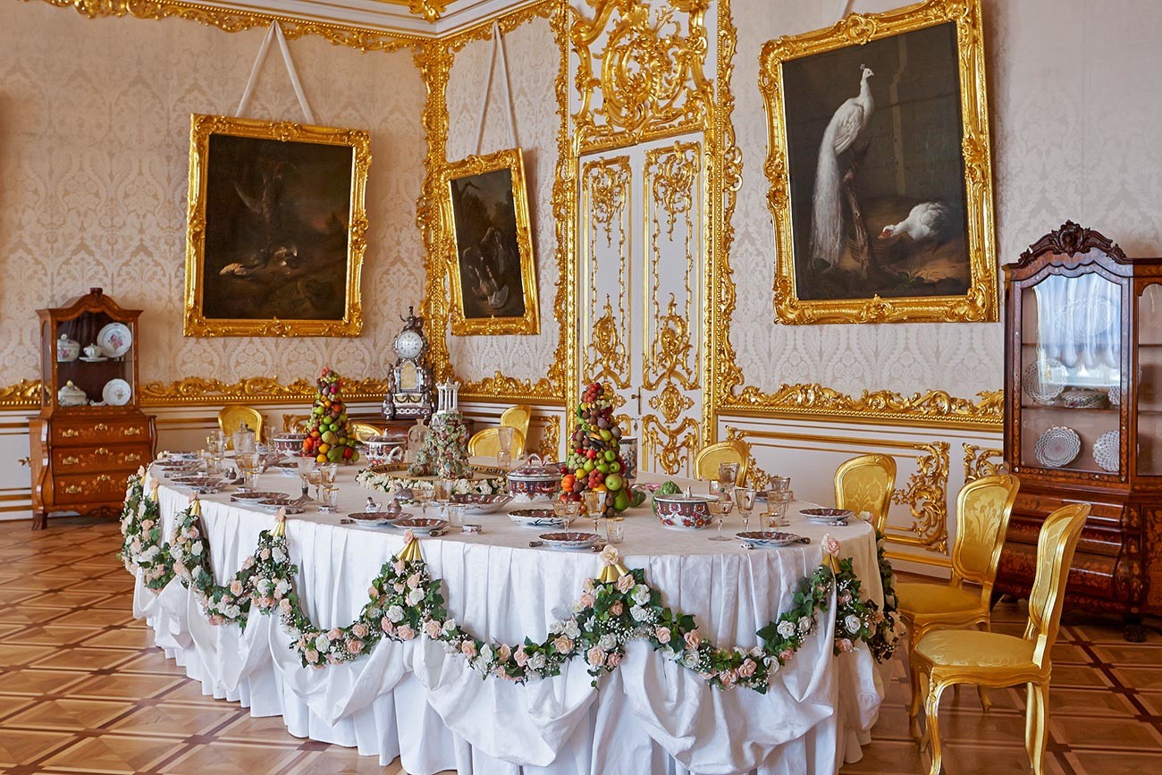 10 зданий Санкт-Петербурга, сногсшибательных ИЗНУТРИ (ФОТО)