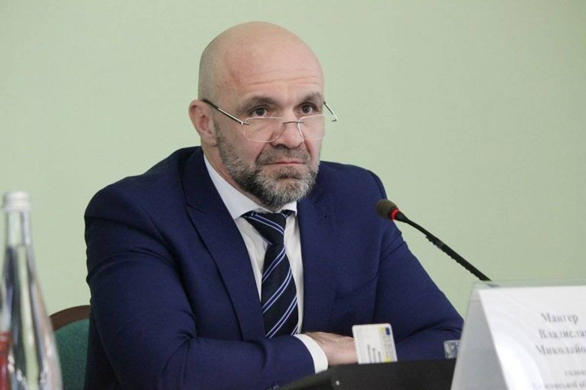 Глава Херсонского облсовета подозревается в организации убийства Гандзюк Глава Херсонского облсовета подозревается в организации убийства Гандзюк