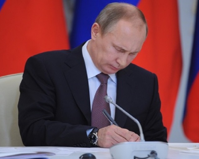 Кого коснётся указ Путина о призыве на военные сборы? Кого коснётся указ Путина о призыве на военные сборы?