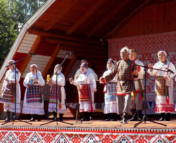 Есть на Севере хороший Городок Есть на Севере хороший Городок
