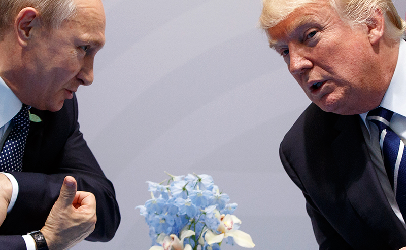 Александр Халдей: Путин передал Трампу компромат на весь Вашингтонский обком. Когда рванёт? Александр Халдей: Путин передал Трампу компромат на весь Вашингтонский обком.
<div id=