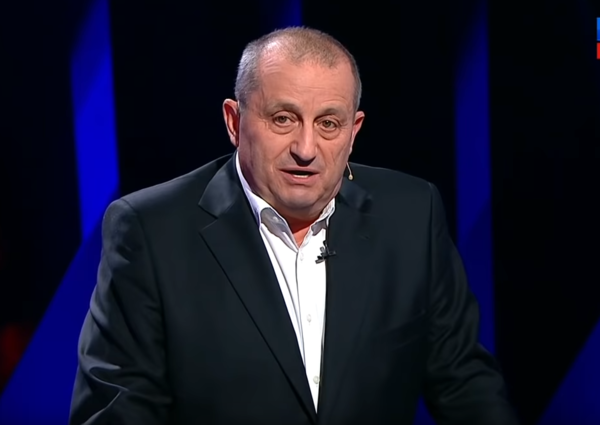 Политолог Кедми заявил, что он не согласен с президентом России и Украине надо отвечать адекватно Политолог Кедми заявил, что он не согласен с президентом России и Украине надо отвечать адекватно