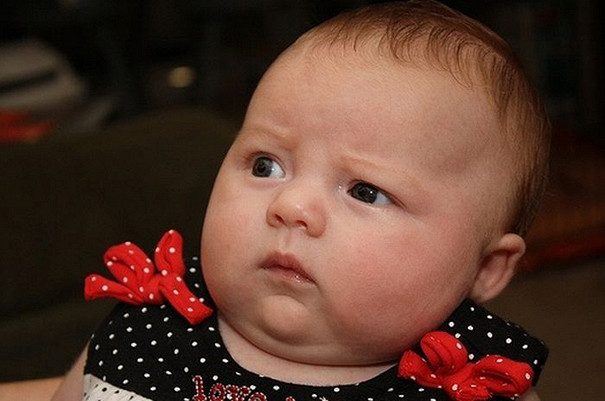 26 самых смешных выражений лиц малышей 26 самых смешных выражений лиц малышей