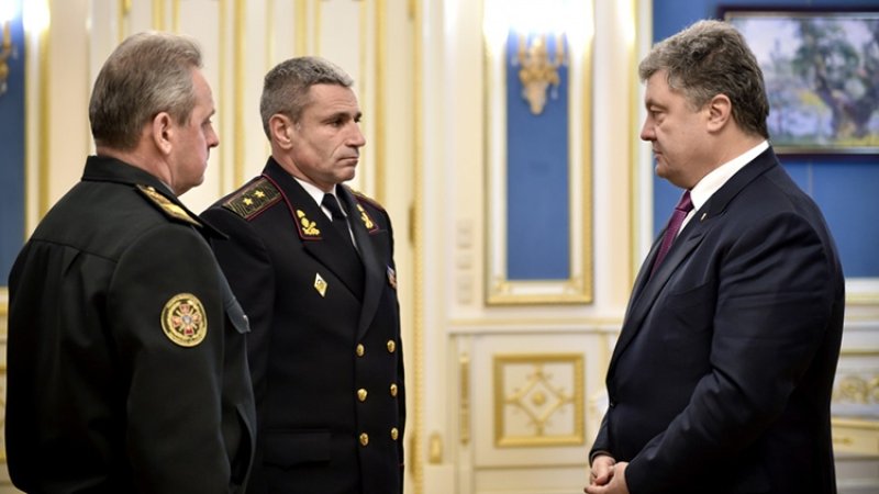 Крейсер им в подарок: Украина в панике — Россия возвращает ВМСУ корабли Крейсер им в подарок: Украина в панике — Россия возвращает ВМСУ корабли