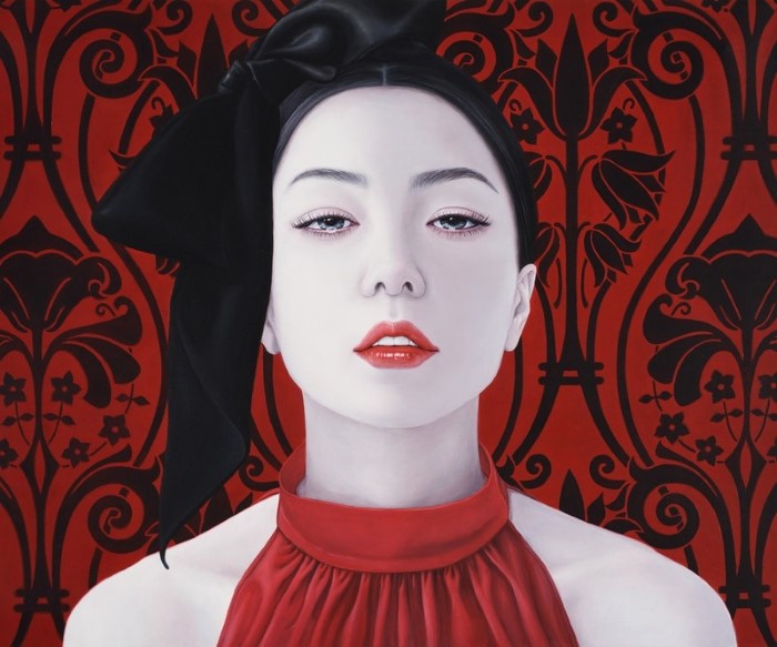 В красном. Автор: Kwon Kyung-yup. В красном. Автор: Kwon Kyung-yup.