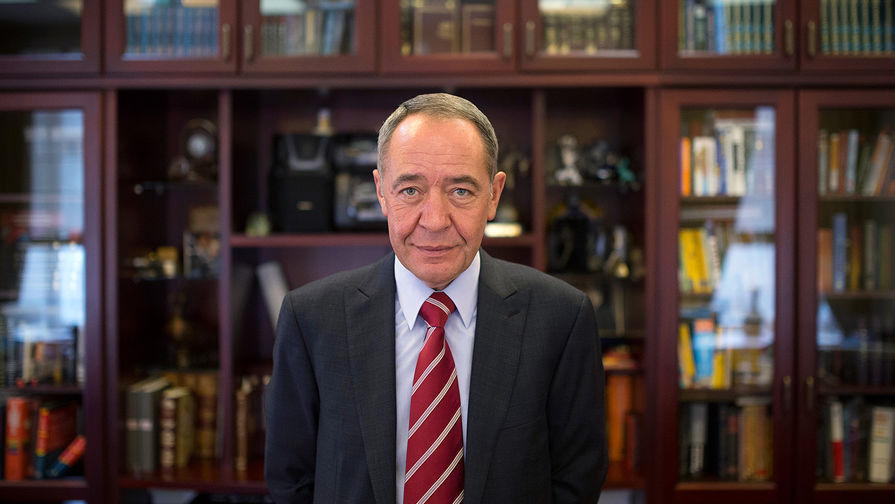 Генеральный директор «Газпром-медиа» Михаил Лесин, 2013 год