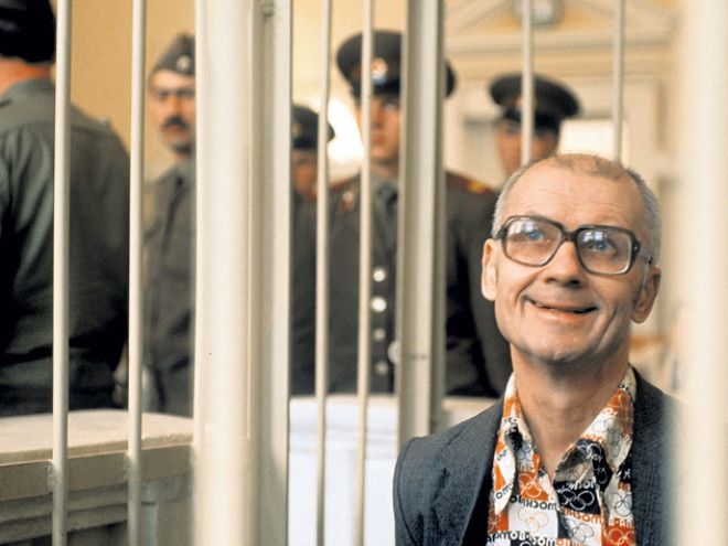 ЗАМУЖ ЗА МАНЬЯКА, ИЛИ ПОЧЕМУ ЖЕНЩИНЫ ВЛЮБЛЯЮТСЯ В МОНСТРОВ? ЗАМУЖ ЗА МАНЬЯКА, ИЛИ ПОЧЕМУ ЖЕНЩИНЫ ВЛЮБЛЯЮТСЯ В МОНСТРОВ?