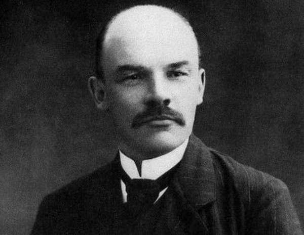Ленин в 1905 году Ленин в 1905 году
