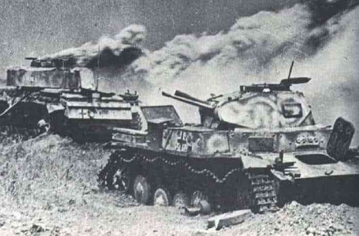 Подвиг экипажей Т-26 и Т-34-76. Чкаловский.1941