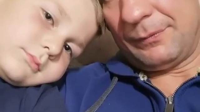 А мама любит... А мама любит...