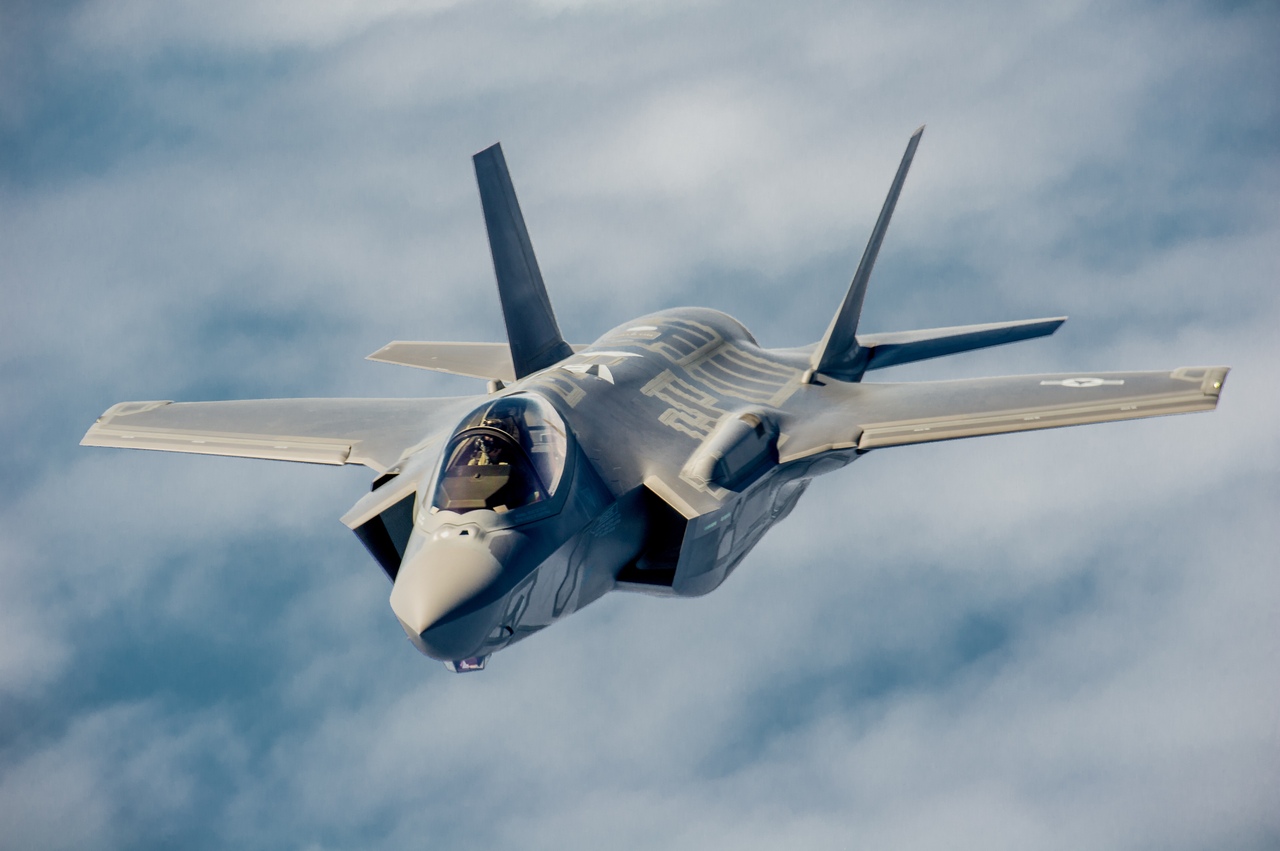 "Убить" целую кучу "зайцев" уничтожением одного израильского F-35 "Убить" целую кучу "зайцев" уничтожением одного израильского F-35