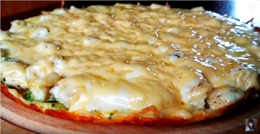 Пицца на сковороде невероятно сочная и вкусная