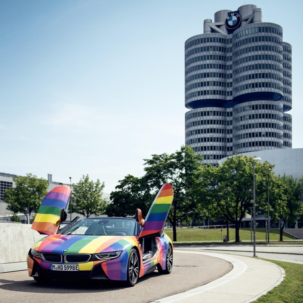 BMW для толерантных