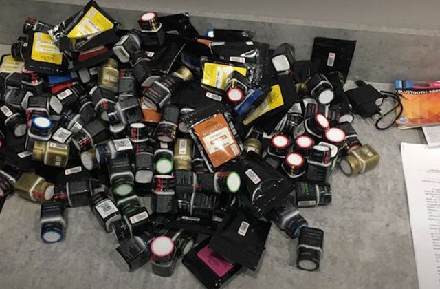 В посылке, отправленной "Почтой России", нашли 90 кг наркотиков В посылке, отправленной "Почтой России", нашли 90 кг наркотиков