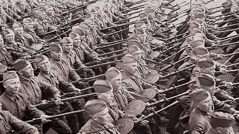 Рано утром в сорок первом