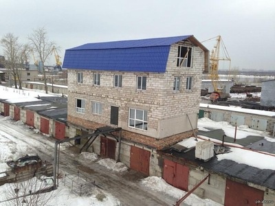 Квартиры в гараже