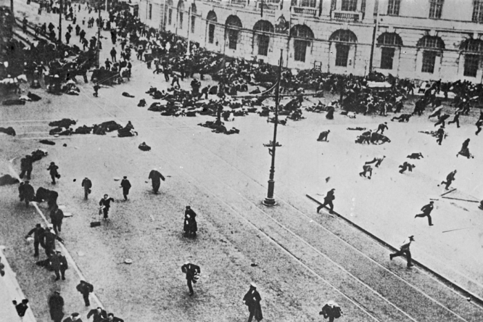 Россия 1917 года в архивных фотодокументах Россия 1917 года в архивных фотодокументах