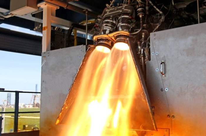 В SpaceX выяснили причины взрыва корабля Dragon 2 во время испытаний