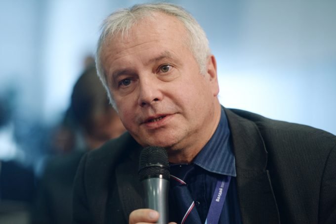 Немецкий политолог ошарашил украинского пропагандиста в эфире ТВ Немецкий политолог ошарашил украинского пропагандиста в эфире ТВ