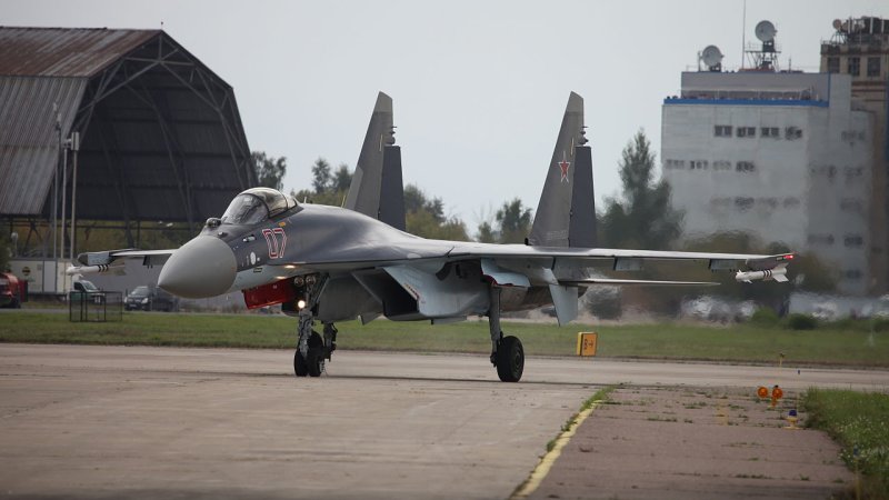 В Сети оценили планы Индонезии купить Су-35 у России вопреки санкциям США