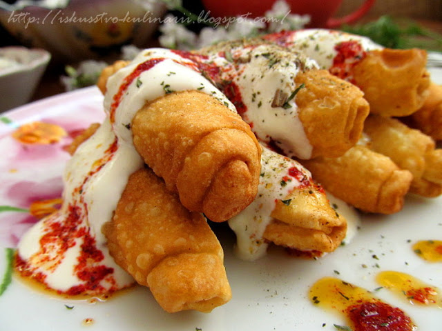 Paşa Mantısı - жареные турецкие манты (пельмени) Paşa Mantısı - жареные турецкие манты (пельмени)