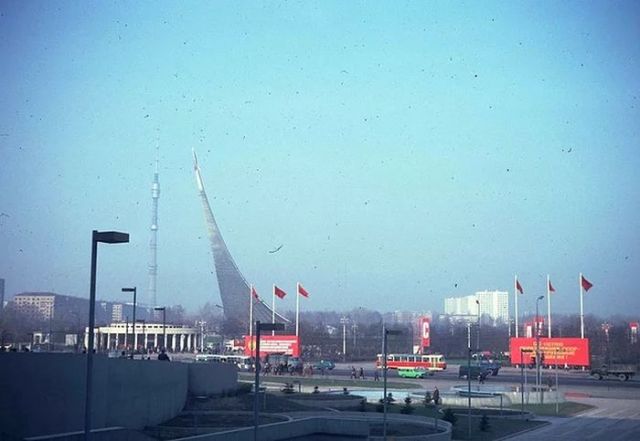 Москва в преддверии 1 мая 1982 года. Москва в преддверии 1 мая 1982 года.