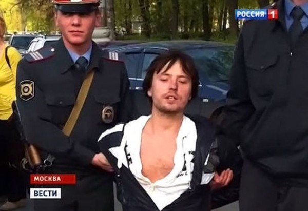Певец Витас выпил и настрелял 45 гильз