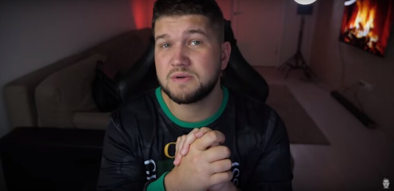 15 YouTube-блогеров России, которые заработали десятки миллионов рублей за год (18 фото) 15 YouTube-блогеров России, которые заработали десятки миллионов рублей за год (18 фото)