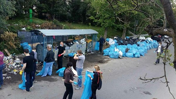 Во Львове похвастались количеством вывезенного мусора за день