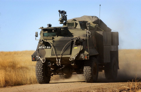 Экс-глава пехотных войск Британии: переданные Киеву машины опасны для жизни