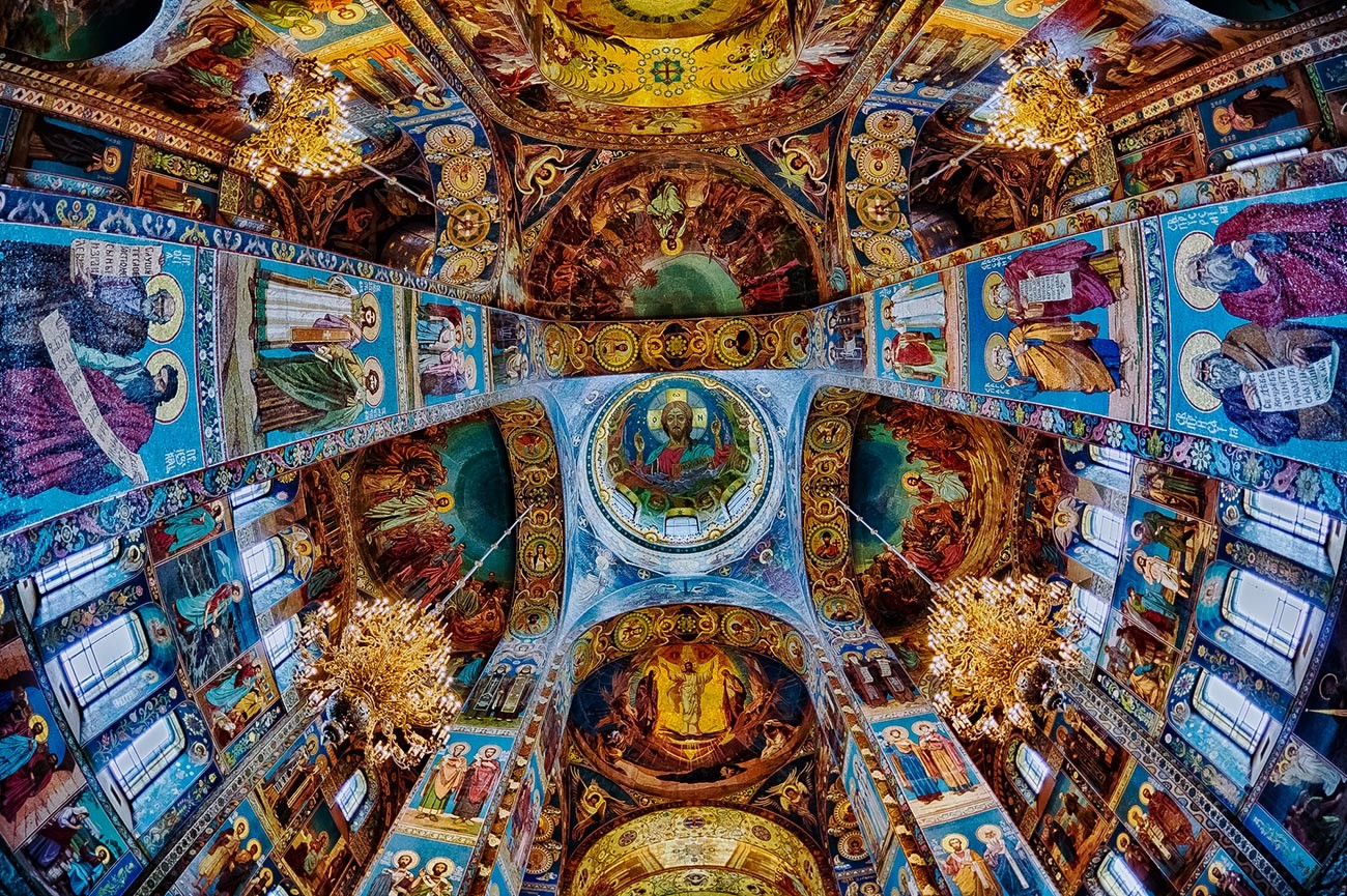 10 зданий Санкт-Петербурга, сногсшибательных ИЗНУТРИ (ФОТО)