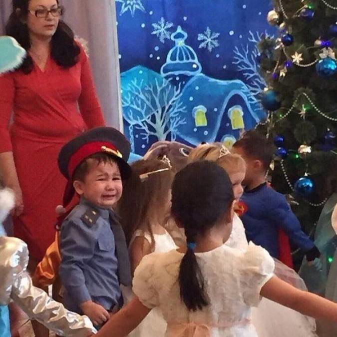 Беспредел в современных детских садах: после такого хочется забрать ребенка домой Беспредел в современных детских садах: после такого хочется забрать ребенка домой воспитательница, детский сад, современный садик, утренник, фото