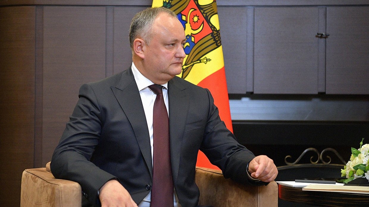 Додон назвал сомнительным отказ признать результаты выборов мэра Кишинева