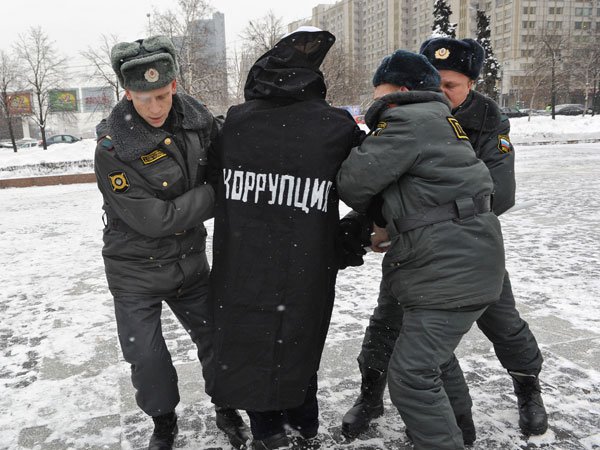 http://polit.ru/media/photolib/2013/11/07/thumbs/korrupcia_1547673613.jpg.600x450_q85.jpg