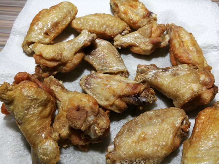 Крылья к пиву с сырным соусом (а-ля Баффало) куриные крылышки, готовка, еда, кулинария, баффало, рецепт, длиннопост, закуска