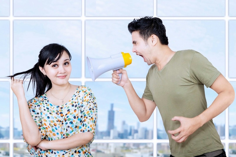 Как реагировать на грубость. 8 простых приемов борьбы с хамством