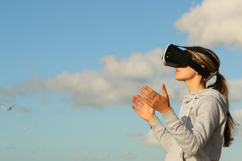 How virtual reality and artificial intelligence are changing life experiences