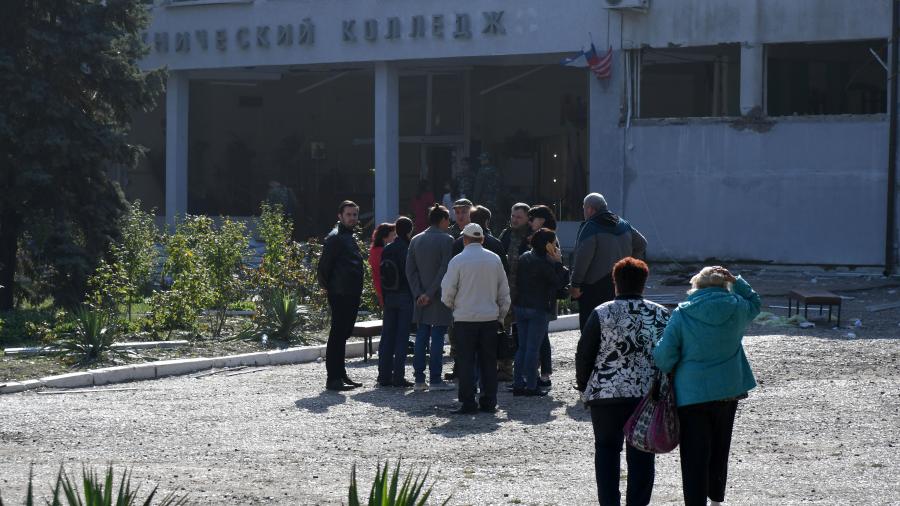 Штраф 500 рублей: Родителей устроившего бойню в Керчи накажут