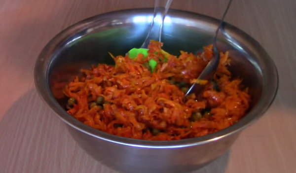 Очень вкусный мясной салат "Купеческий" Очень вкусный мясной салат "Купеческий"
