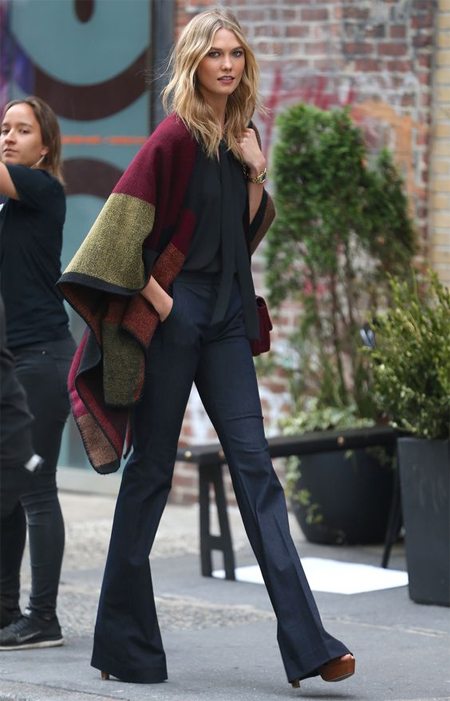 Черный аутфит и накидка color blocking Черный аутфит и накидка color blocking