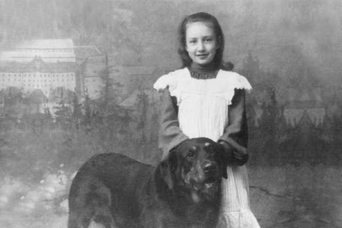 «Мне нравится, что вы больны не мной…»: Кому Марина Цветаева посвятила своё стихотворение «Мне нравится, что вы больны не мной…»: Кому Марина Цветаева посвятила своё стихотворение