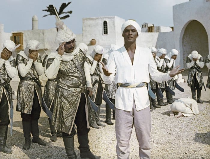 Борис Быстров в роли Аладдина, 1966 | Фото: ria.ru Борис Быстров в роли Аладдина, 1966 | Фото: ria.ru