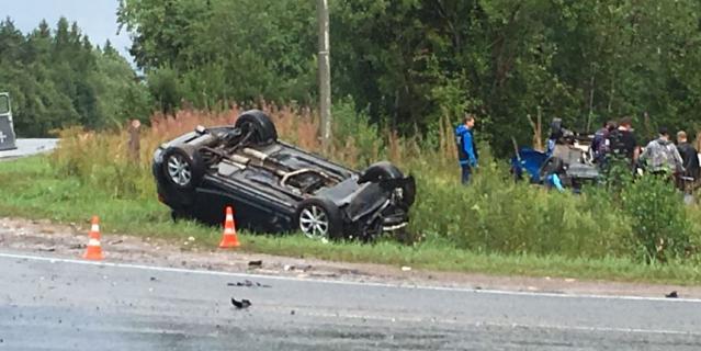 Школьник погиб в страшной аварии в Ленобласти