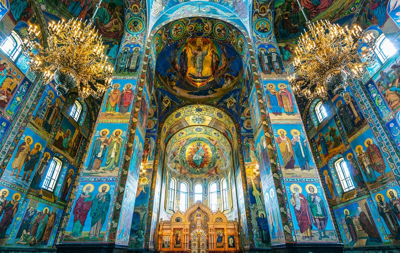 10 зданий Санкт-Петербурга, сногсшибательных ИЗНУТРИ (ФОТО)